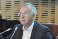 portrait de Thierry Burlot, président du comité de bassin Loire-Bretagne