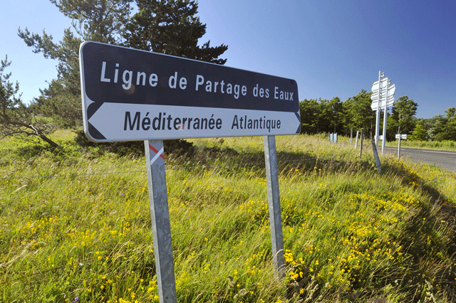 Photo du panneau indicatif 