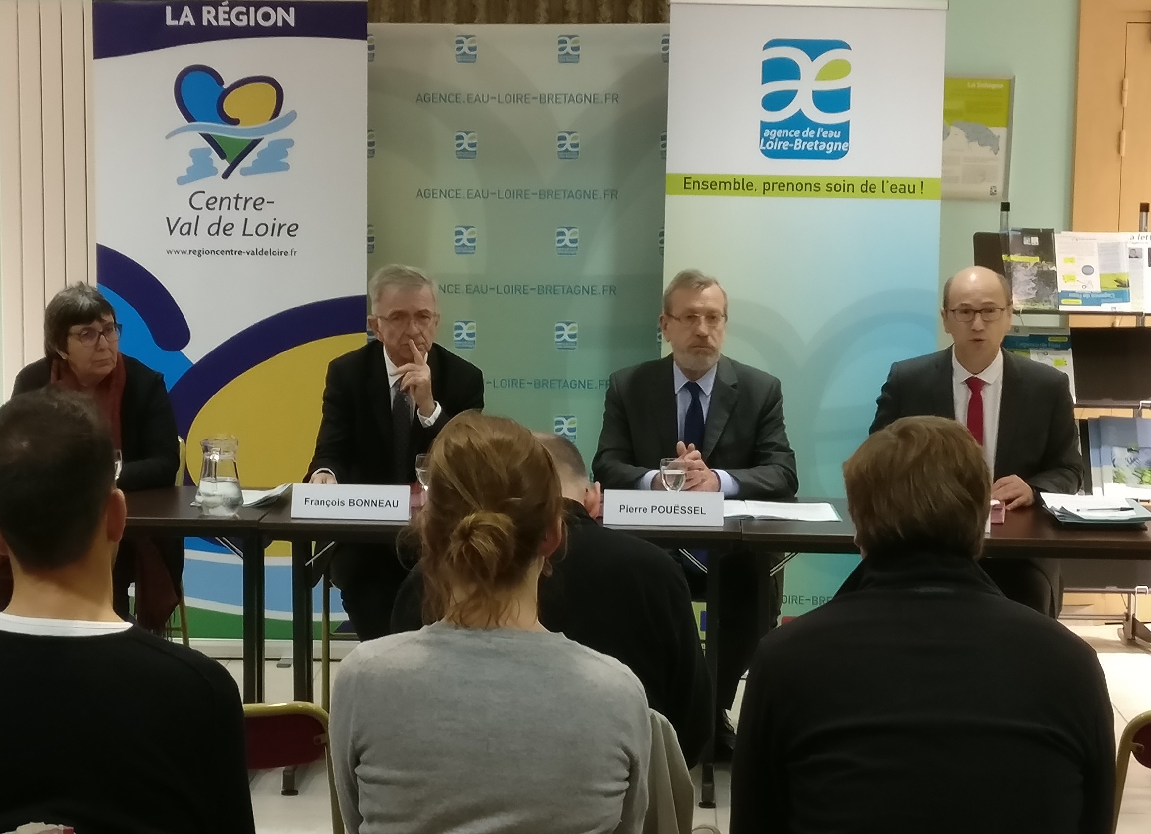 Signature d’une convention de partenariat entre l’agence de l’eau Loire-Bretagne et la Région Centre-Val de Loire